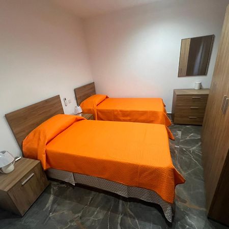 Stella Maris Mansions Apartment Марсахлок Екстериор снимка